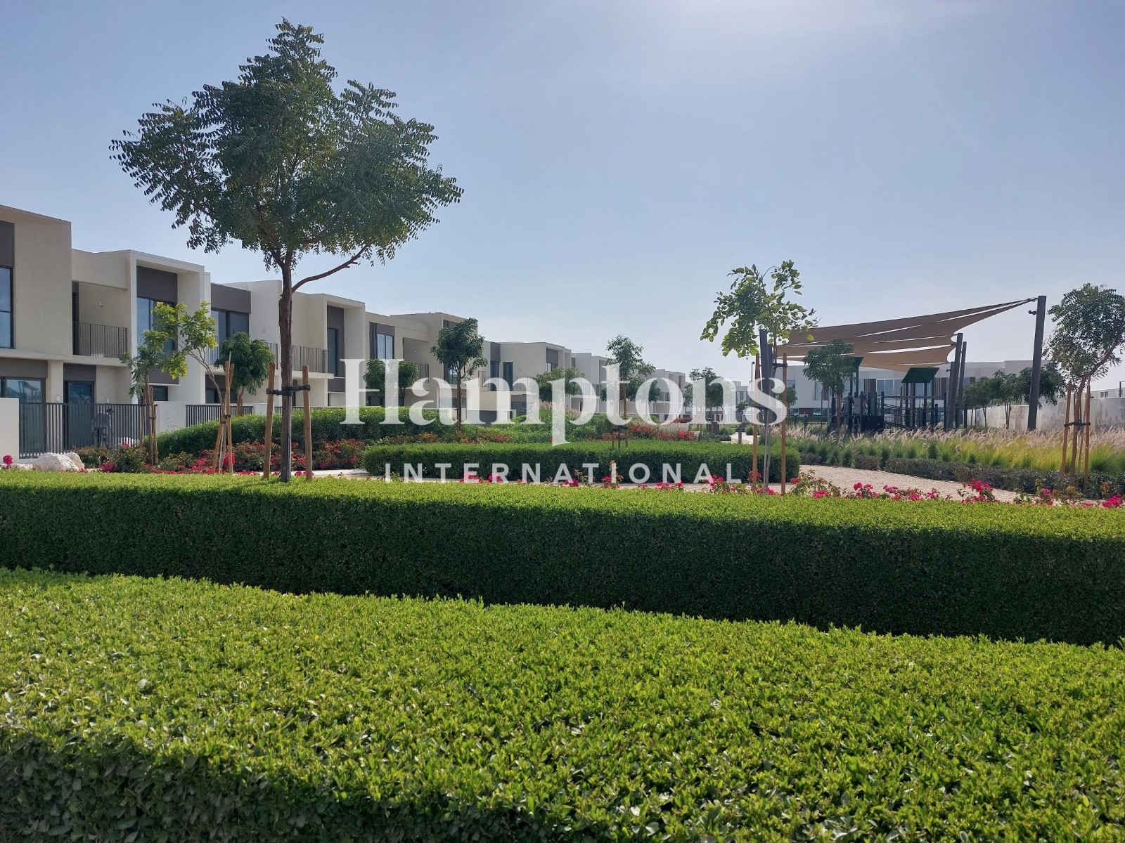 Single Row | Park View | Walk to Pool & Beach