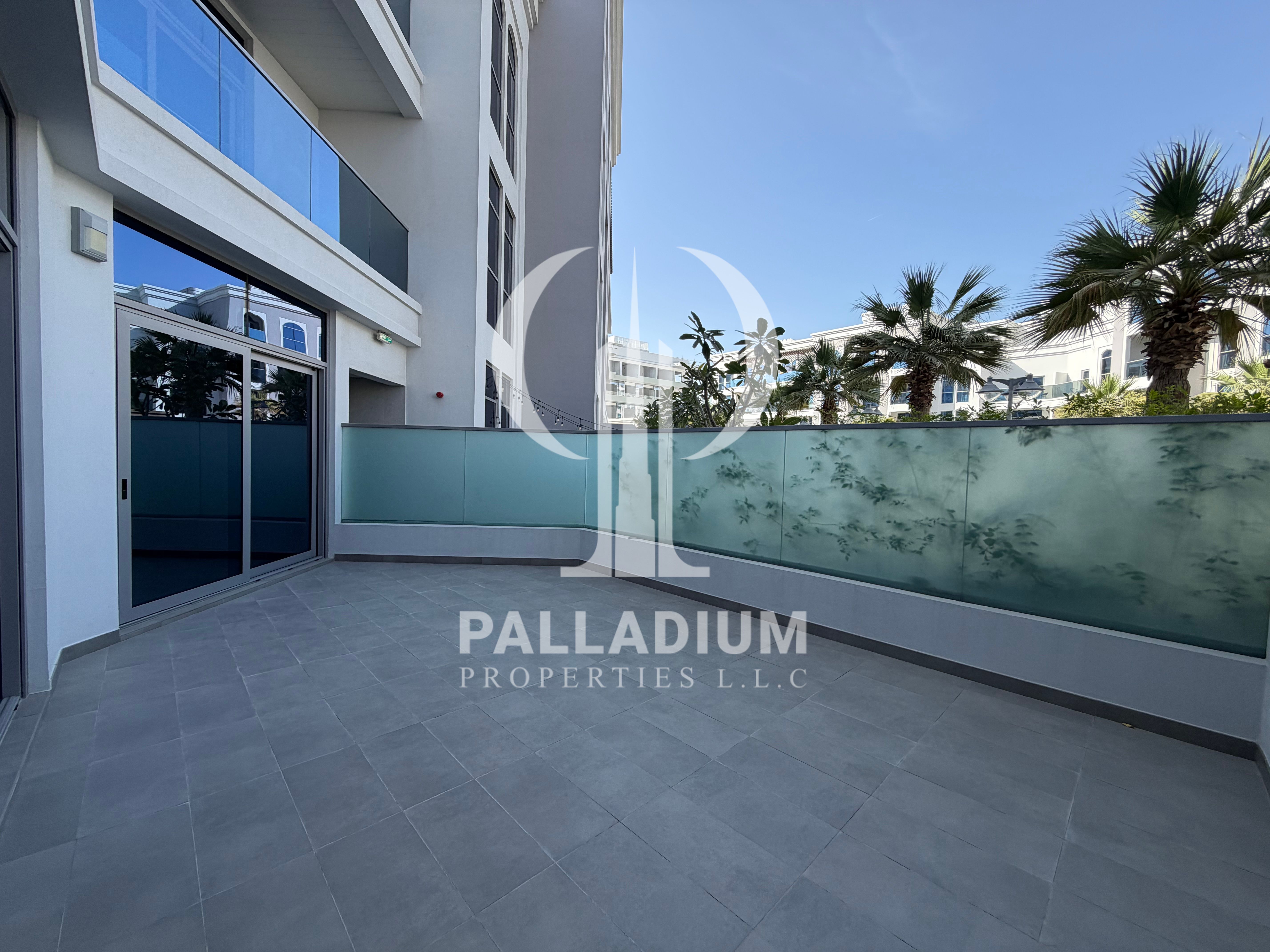 BIG TERRACE || READY TO MOVE || POOL VIEW