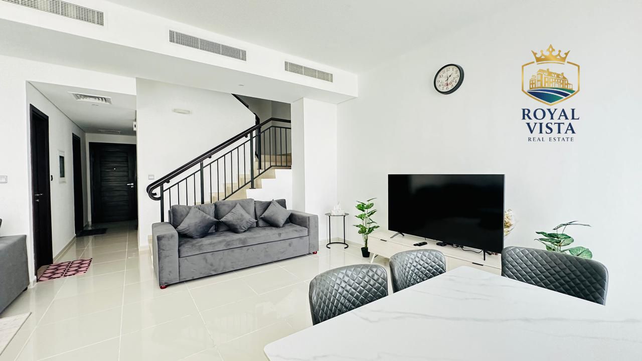 Spacious 3BR townhouse with Maid Room – R2M14 for rent