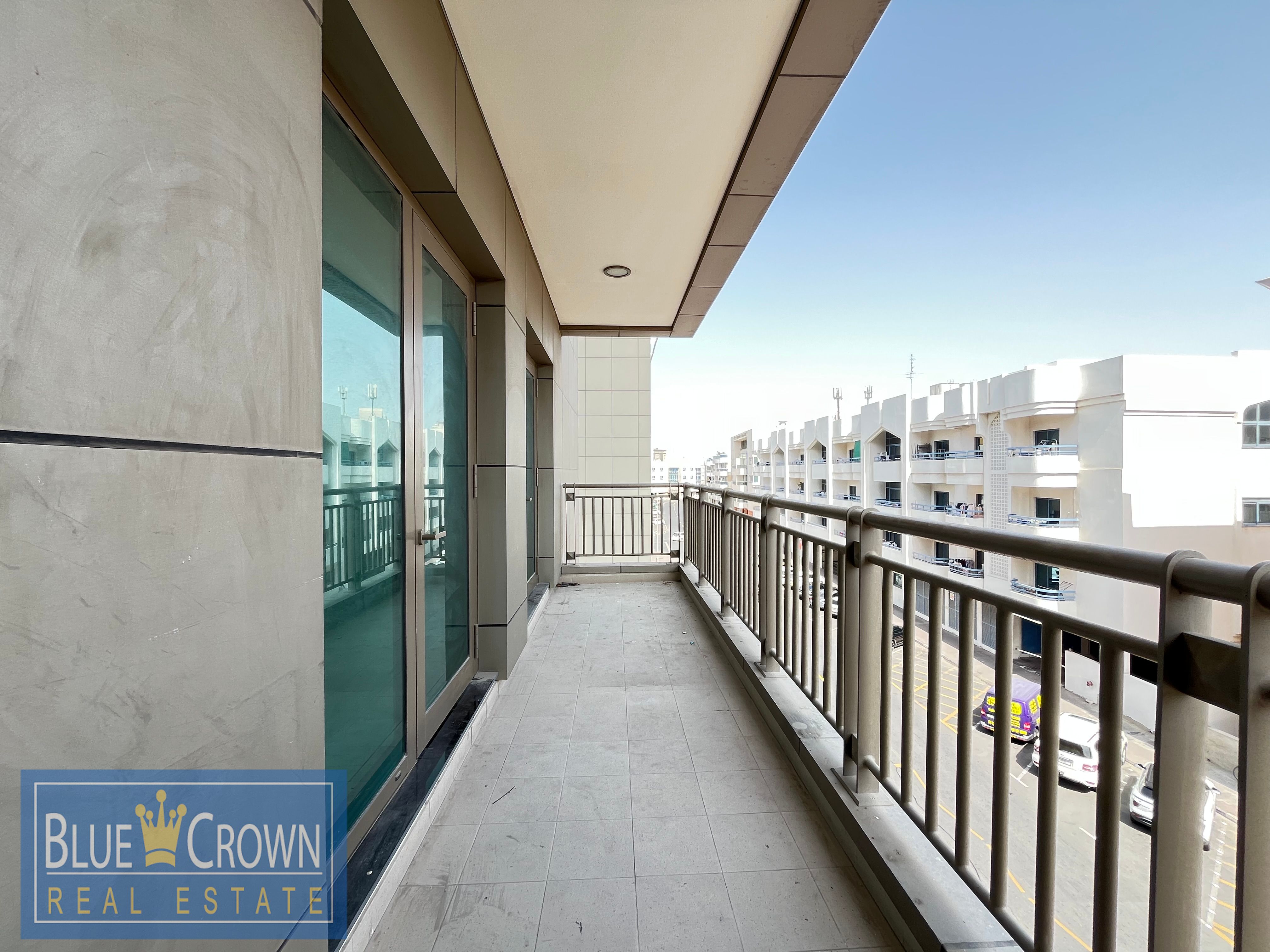 CLOSE TO METRO || SPACIOUS 2BHK || SEMI FURNISHED