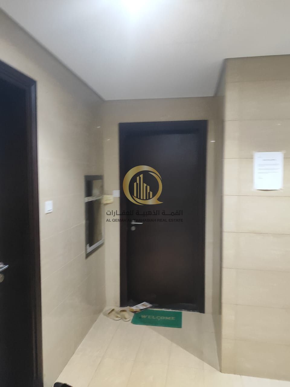 For sale: a residential building in Sharjah located in the commercial area of Maiale. Prime location on the corner of Qir Street, second plot from S