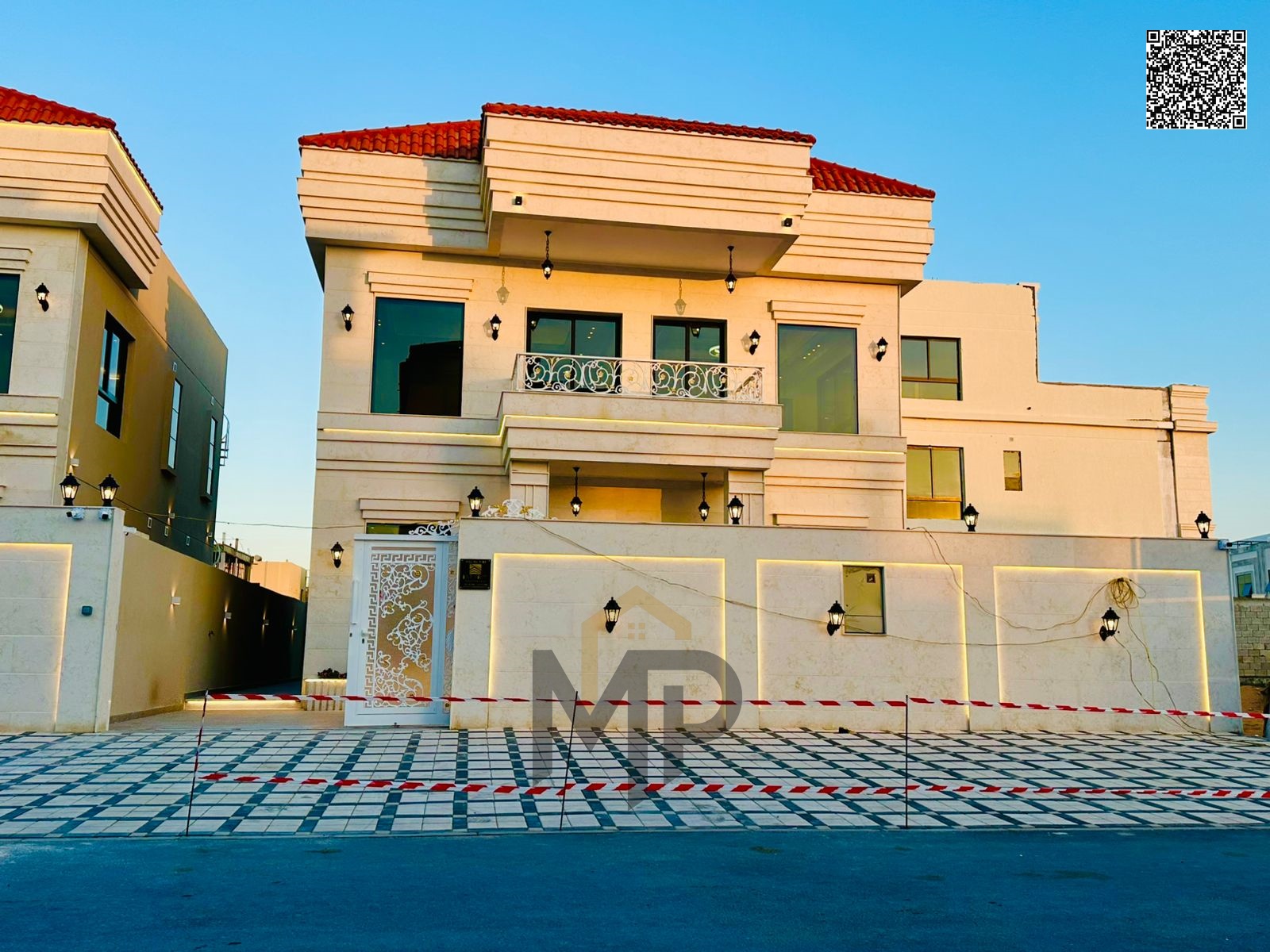 Luxury villa at an affordable price in the most prestigious areas of Ajman, freehold ownership for all nationalities, directly from the owner with a s