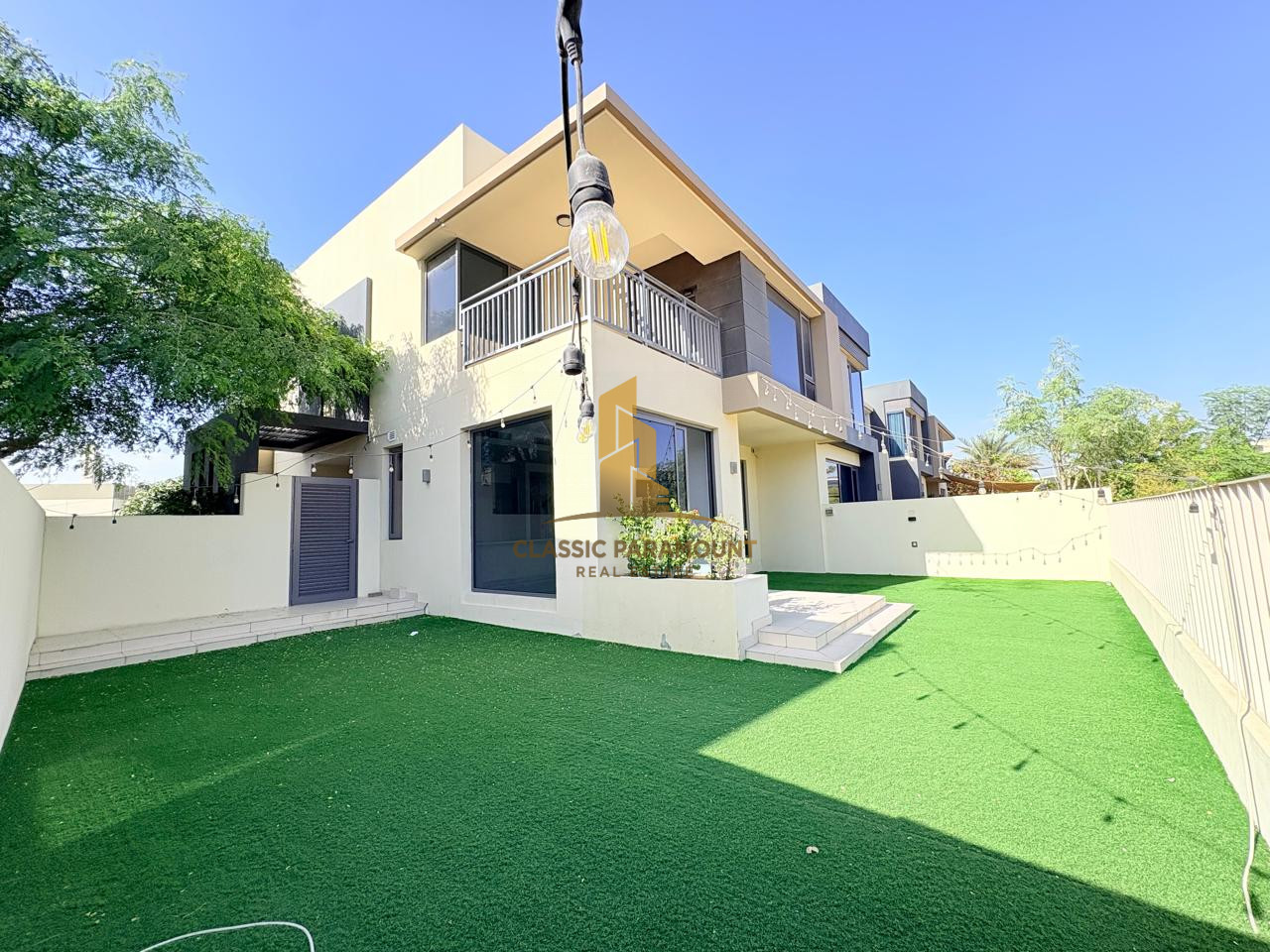 Single Row | Well Maintained | Greenbelt