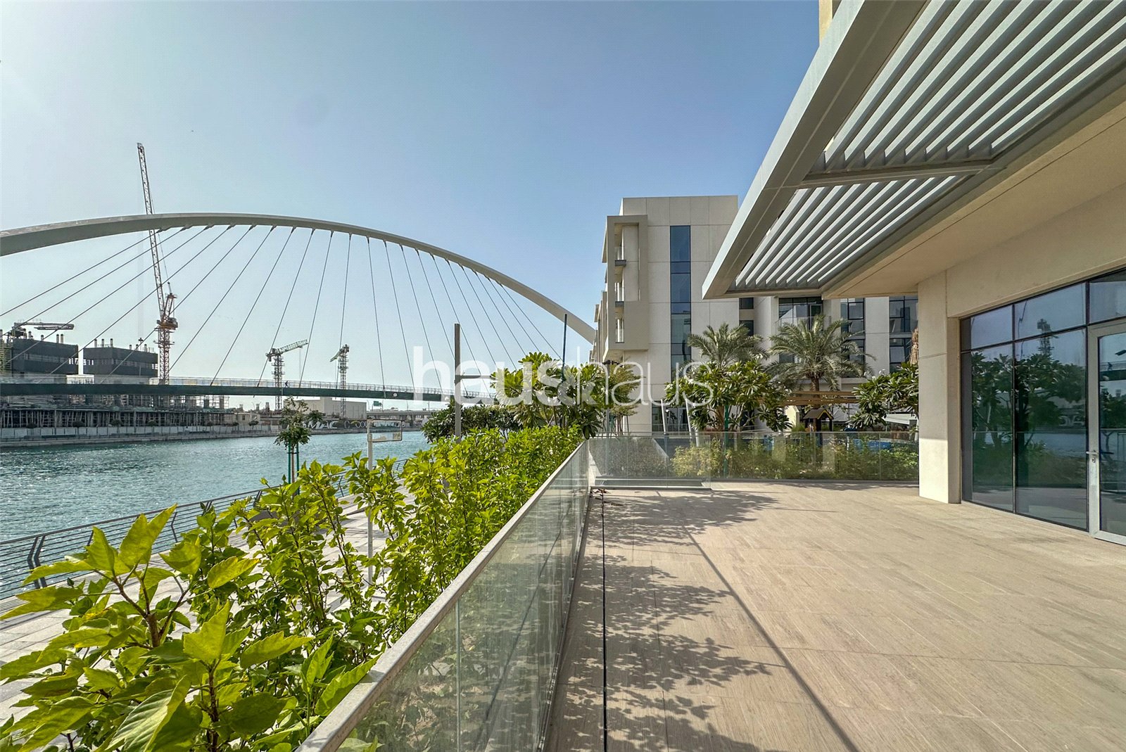 Huge Terrace | Direct Canal Access | StunningView