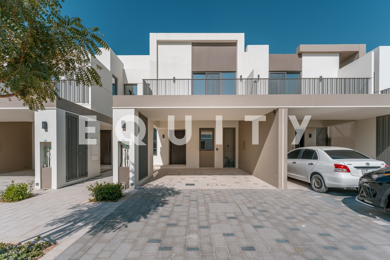 Single Row | Close to Pool | Available Now