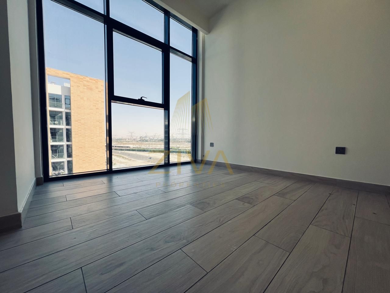 Serene Living | Azizi 1BR | Community View