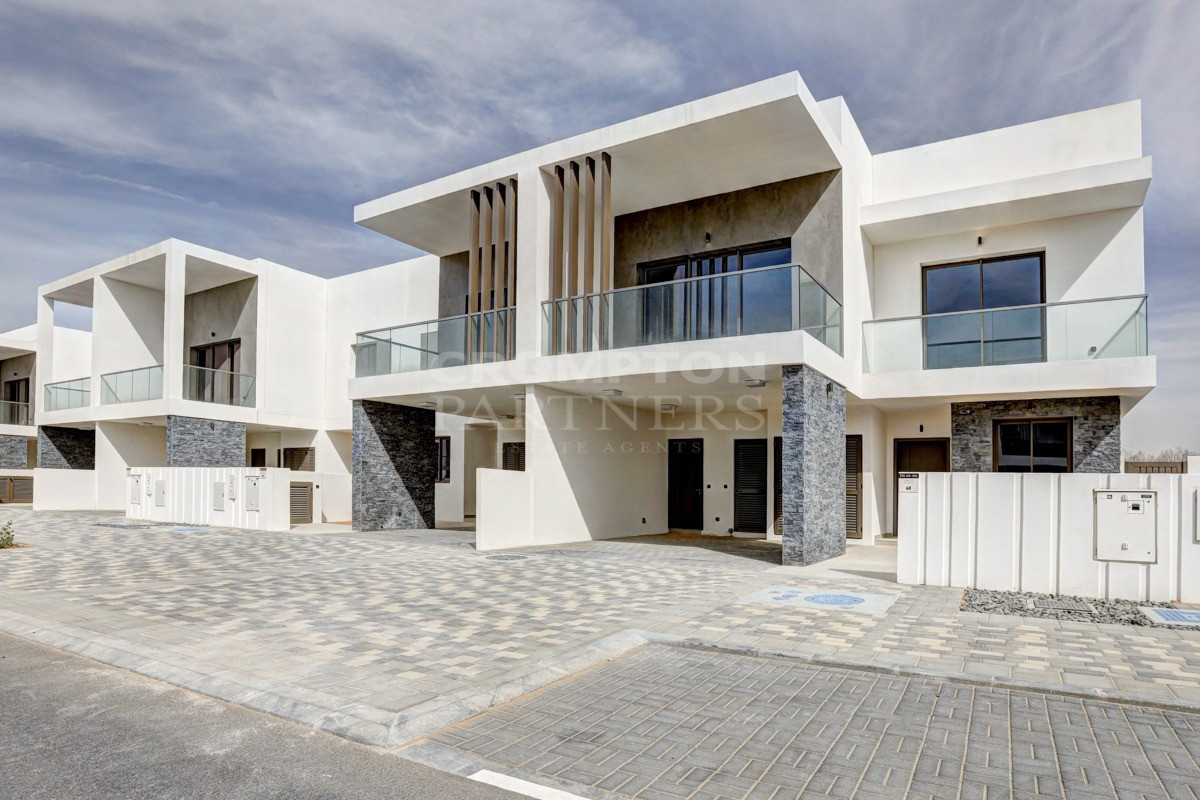 Spacious 4-Bedroom Family Villa | Vacant
