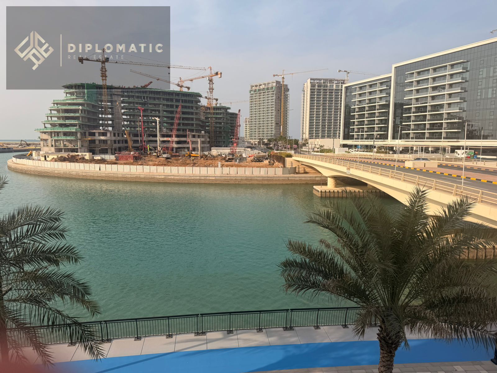 Distress Deal | Spacious 3BR Duplex | Lagoon Community | Mina Al Arab – AED 1.8M