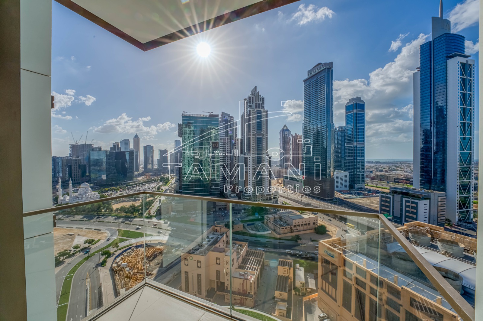 Pool and Sea View | High Floor | Vacant