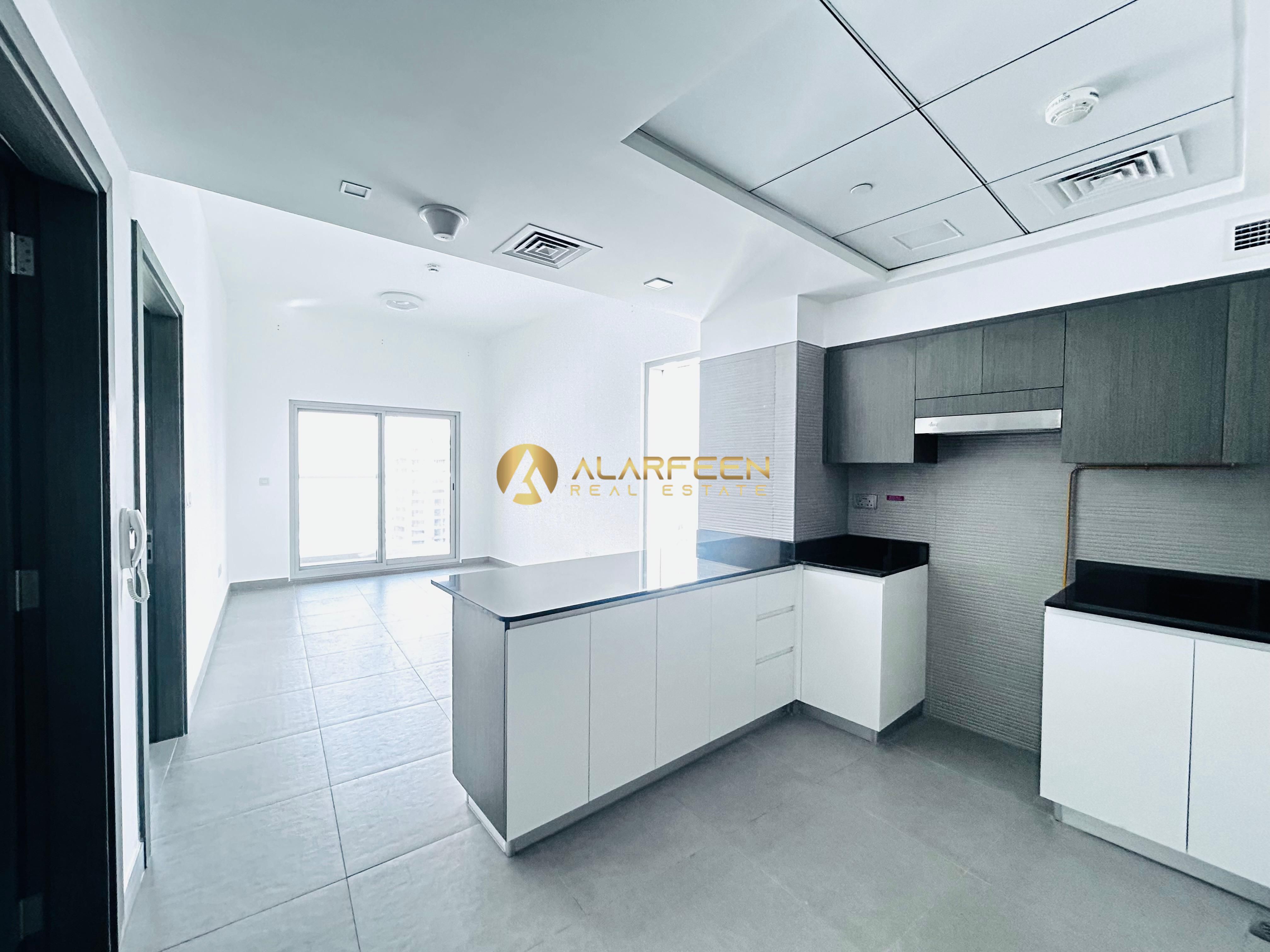 Pool View | Fitted Kitchen | Prime Location