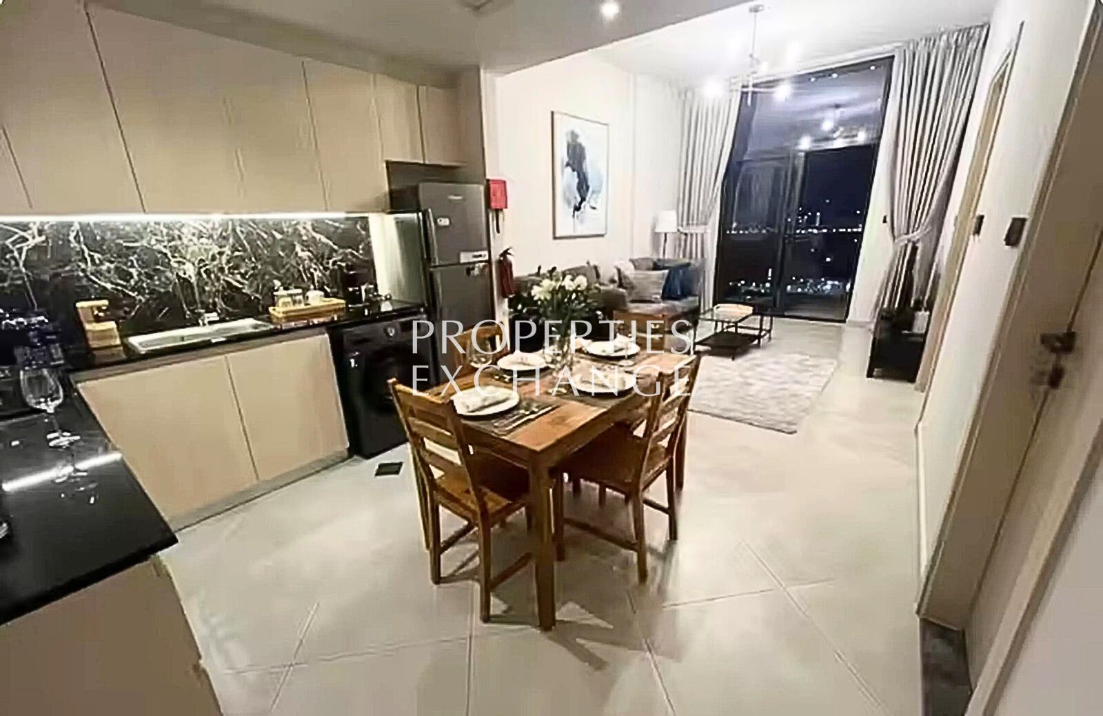 RENTAL HIGH FLOOR | FURNISHED | LAKE VIEW
