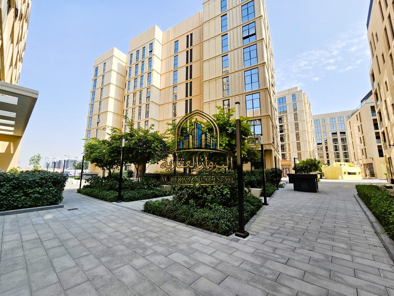 Modern Studio with Kitchen Appliances | Mamsha by Alef | 33K |