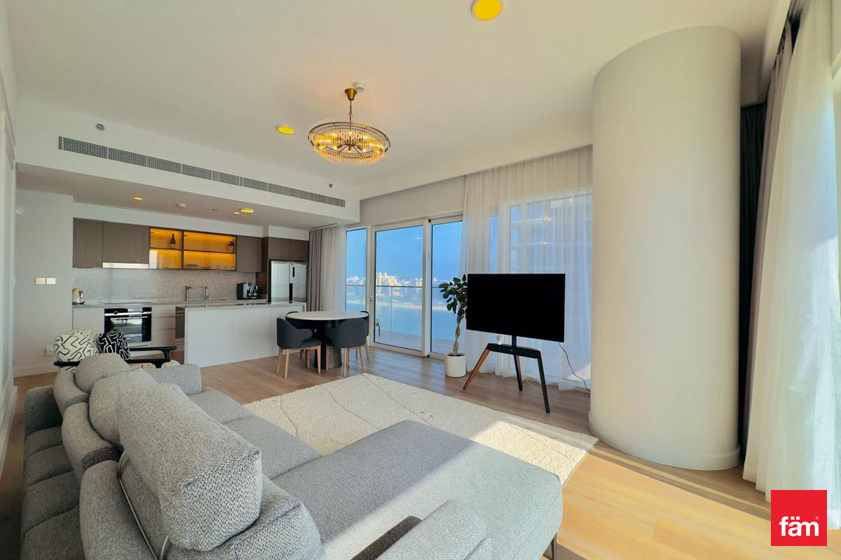 Luxury | Fully Furnished | Upgraded