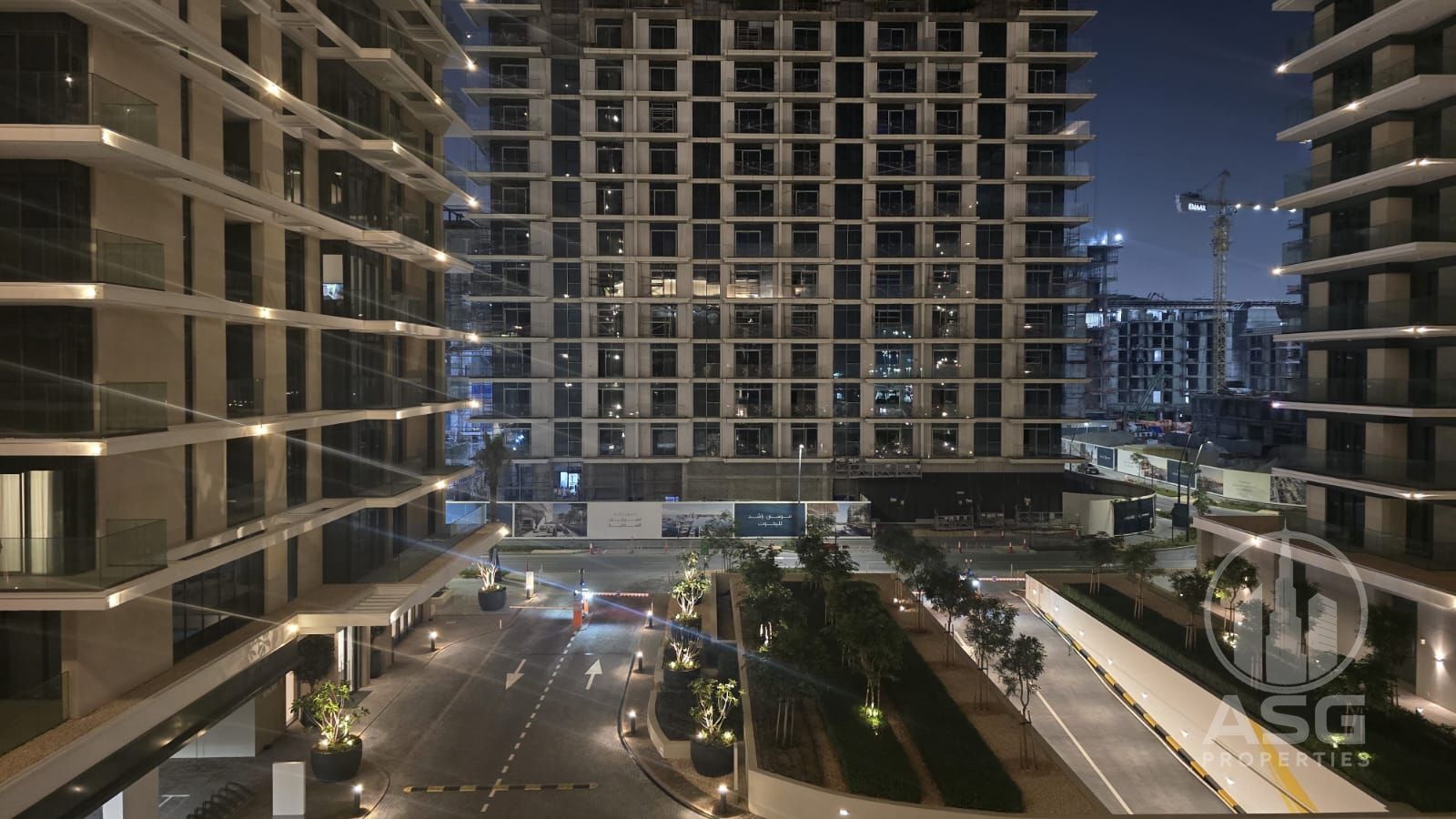 1BEDROOM | READY TO MOVE | WATERFRONT COMMUNITY