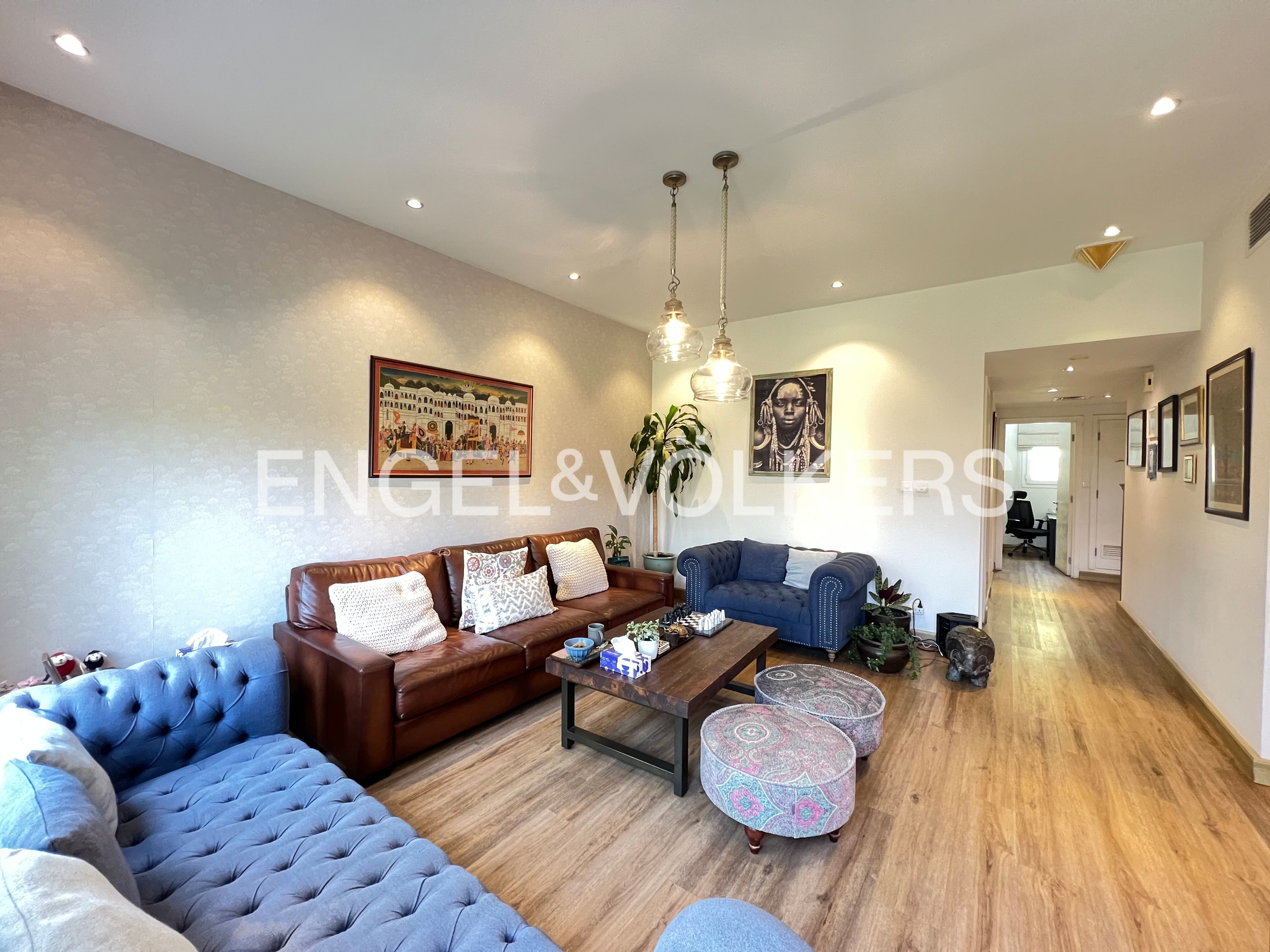 Park Backing | Fully Renovated | Landscaped