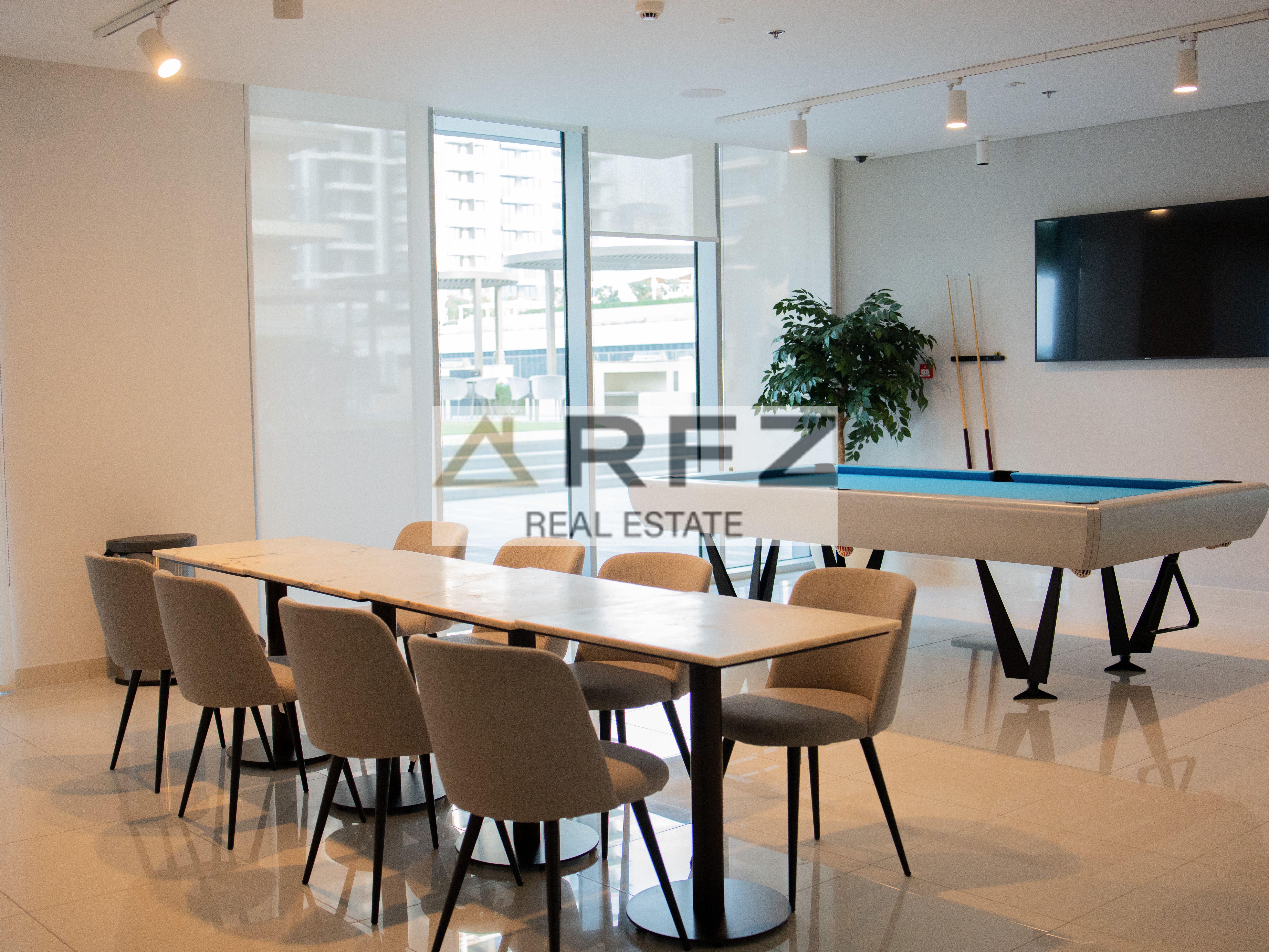 1BR Marina & Sea View | Pool Gym Padel Court