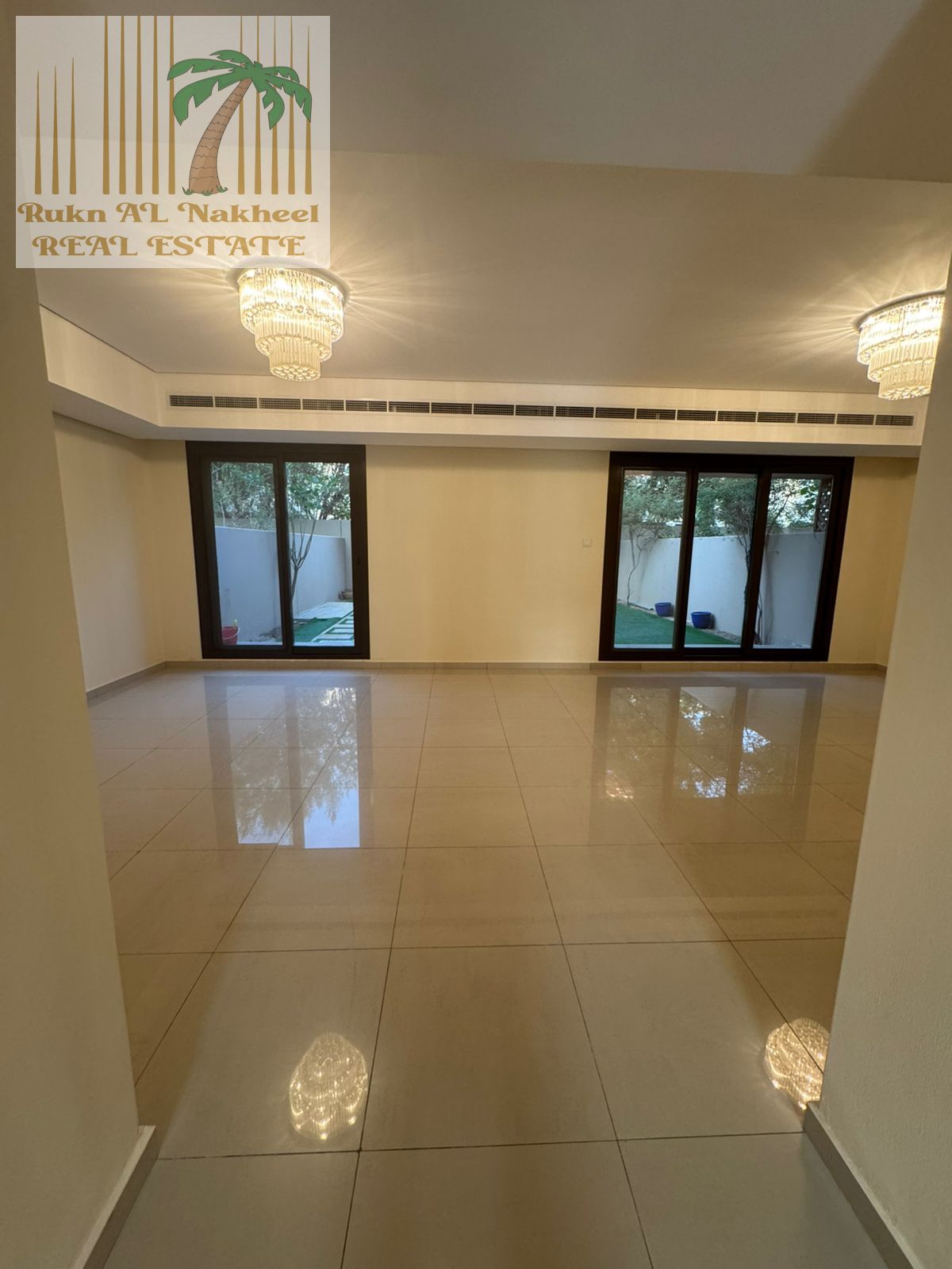 Modern Villa, Spacious, Family Friendly