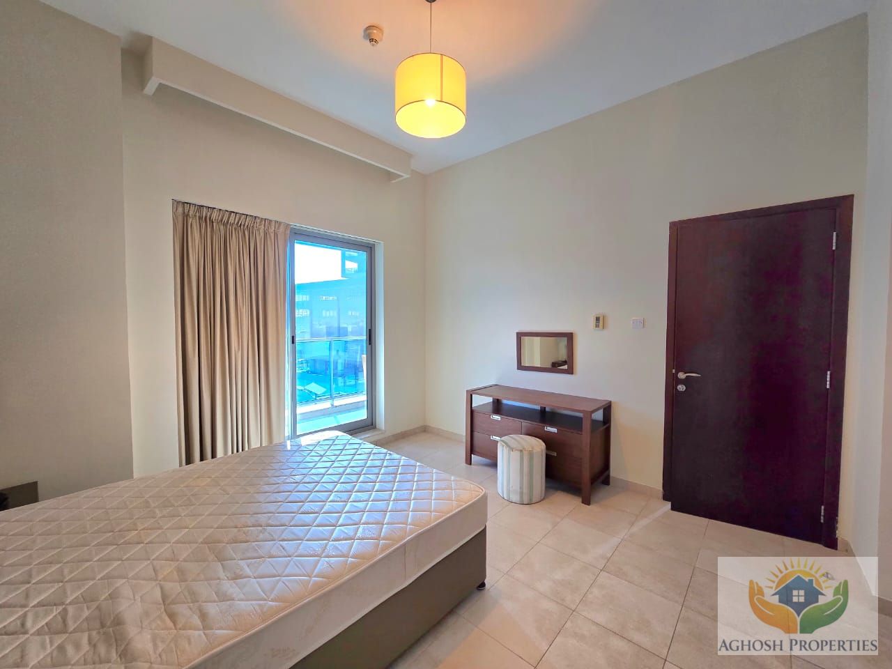 1BR-R | BALCONY | FURNISHED | OPEN KITCHEN