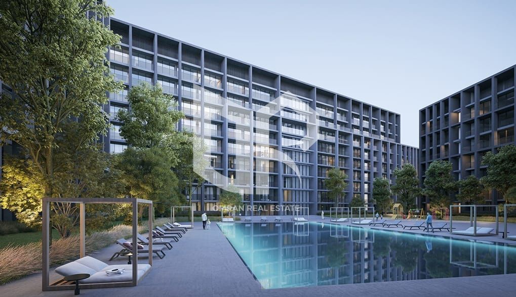 For sale: One-bedroom apartment in Solo Avenue, with a stunning view. Freehold ownership. Investment opportunity at purchase price.