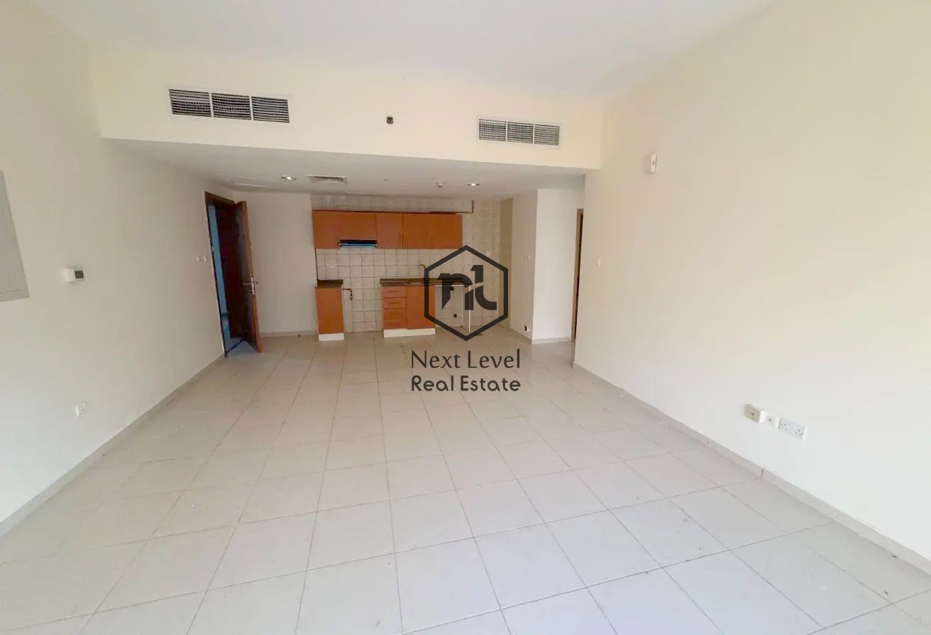 1-BHK with Balcony & 2 Bathrooms | Covered Parking | Mid Floor