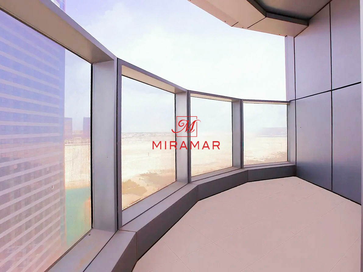 ⇛ Sea View⇛ High Floor⇛ 3BR+Maid⇛ Prime Location ⇚