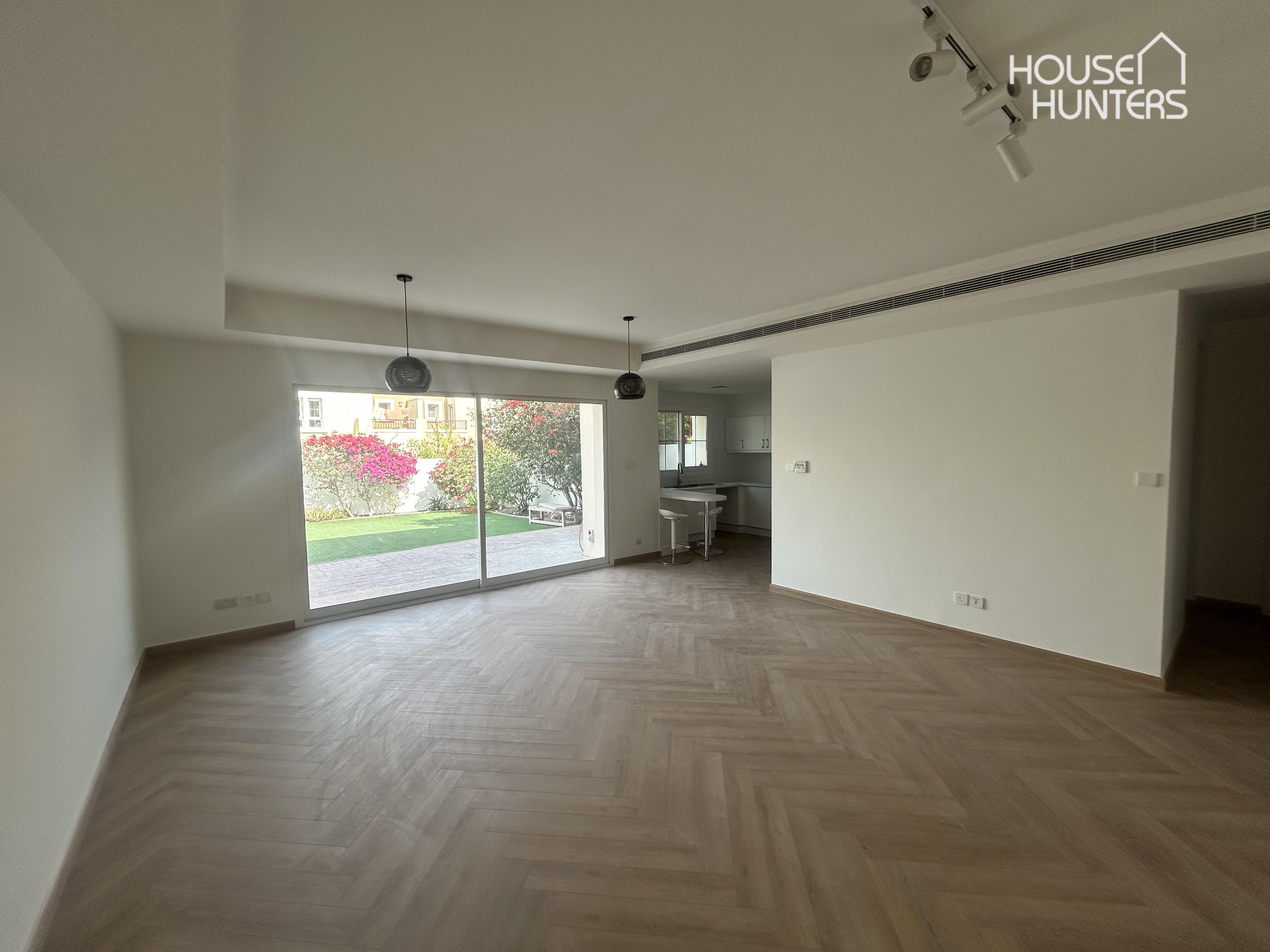 Spacious Villa | 3 bedrooms + Study | Fully Upgraded