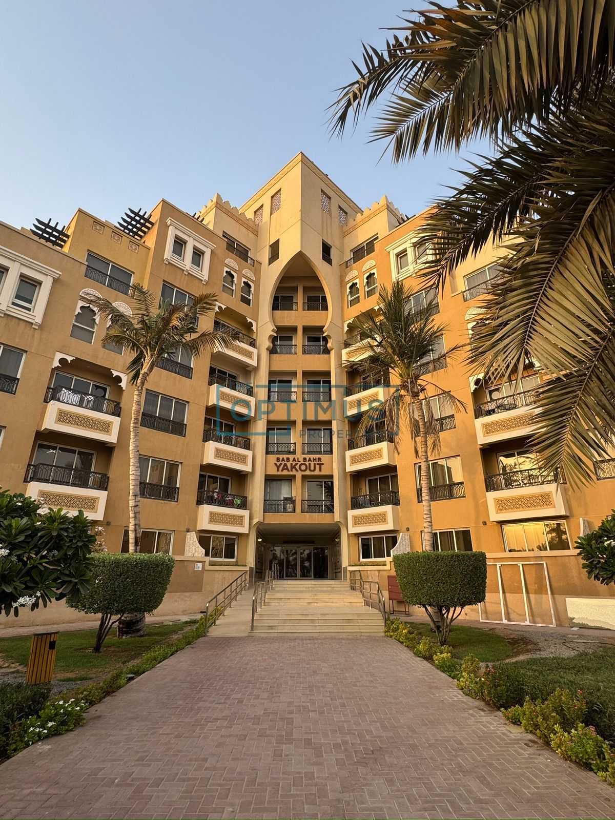 Modern 1-Bedroom Apartment | Partial Beach View | Bab Al Bahr | Bulk Units