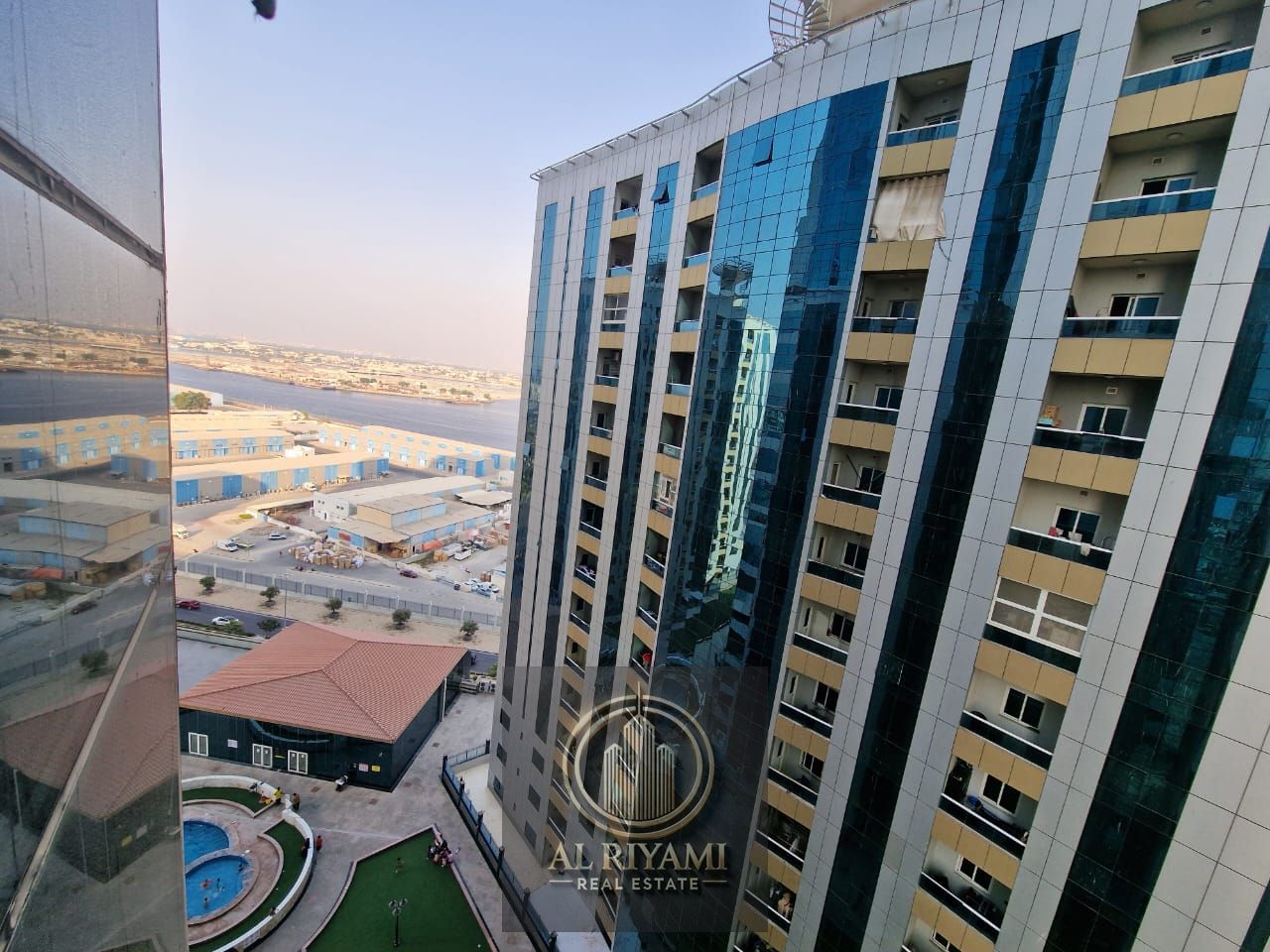 Luxury 2 Bedroom Apartment with Creek View | Parking & Facilities