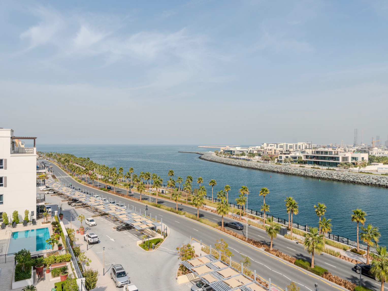 Amazing Seaview | Unfurnished | Top Floor | Vacant