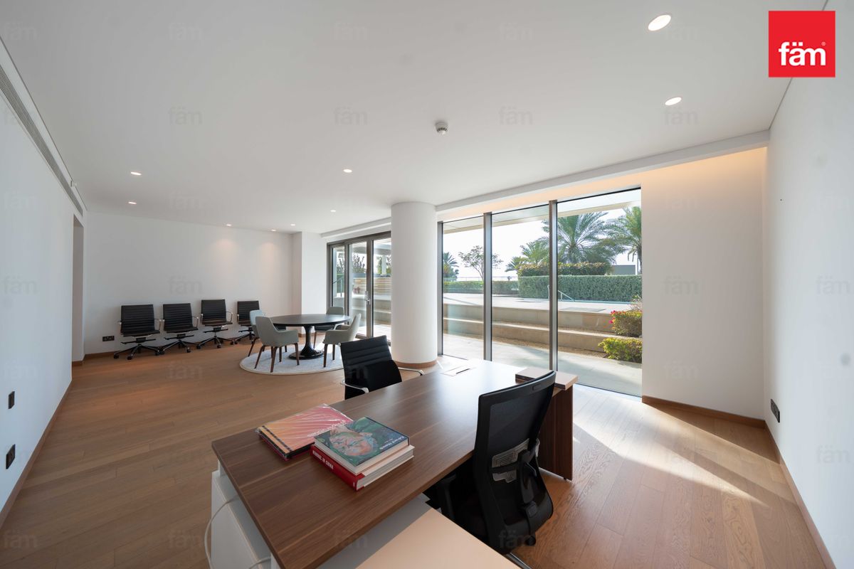 Ultra Luxury Living | Waterfront | Spacious Layout