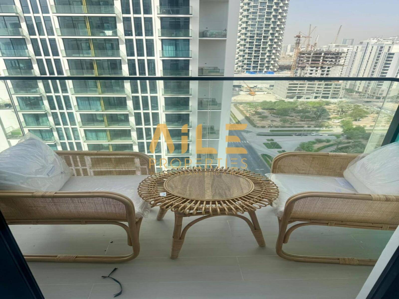 FULLY FURNISHED | HIGH FLOOR | PRIME LOCATION