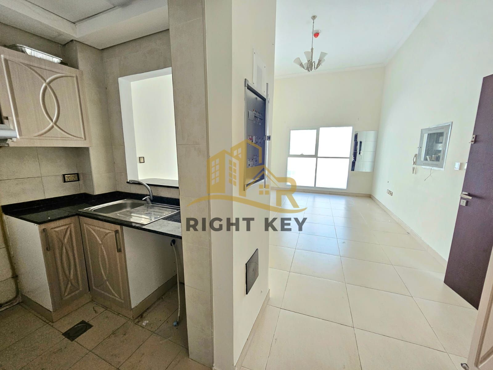 BIGGER LAYOUT/ STUDIO/ 48K