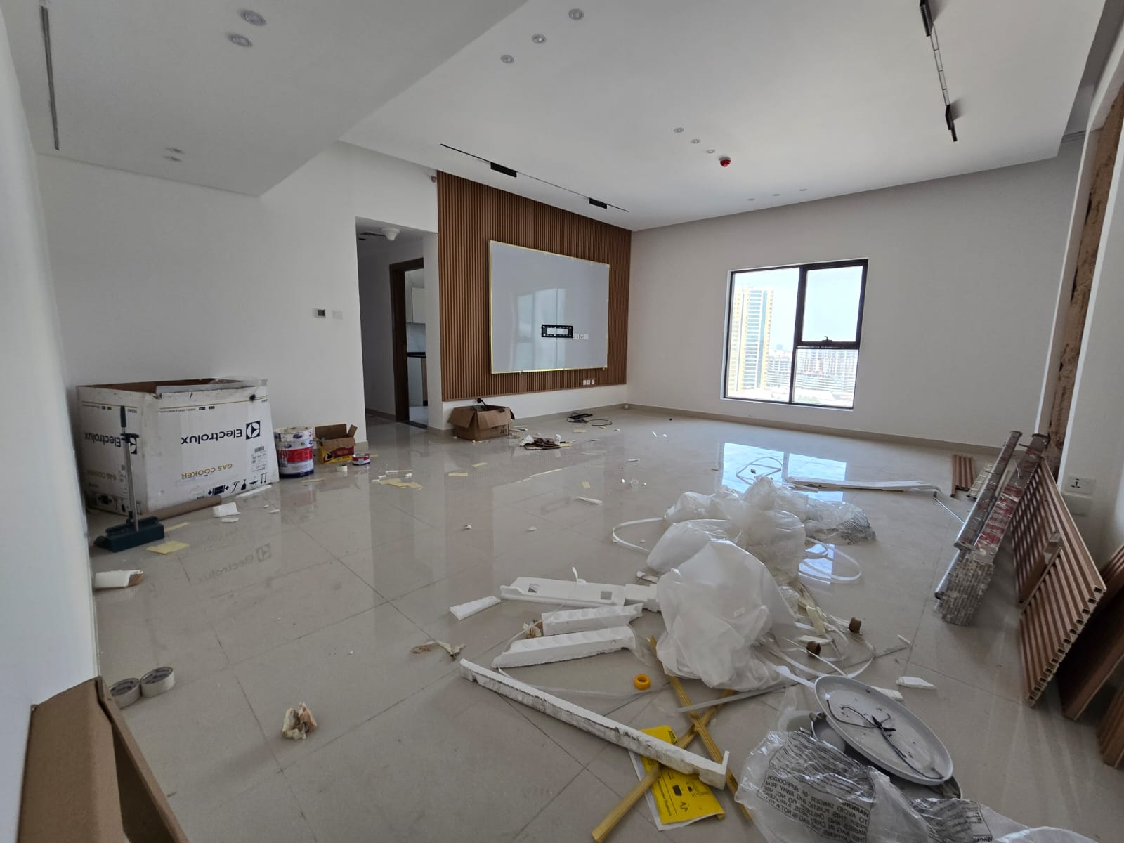 A single unit with home system maintenance, storage, and two master bedrooms with extra super deluxe finishes.
