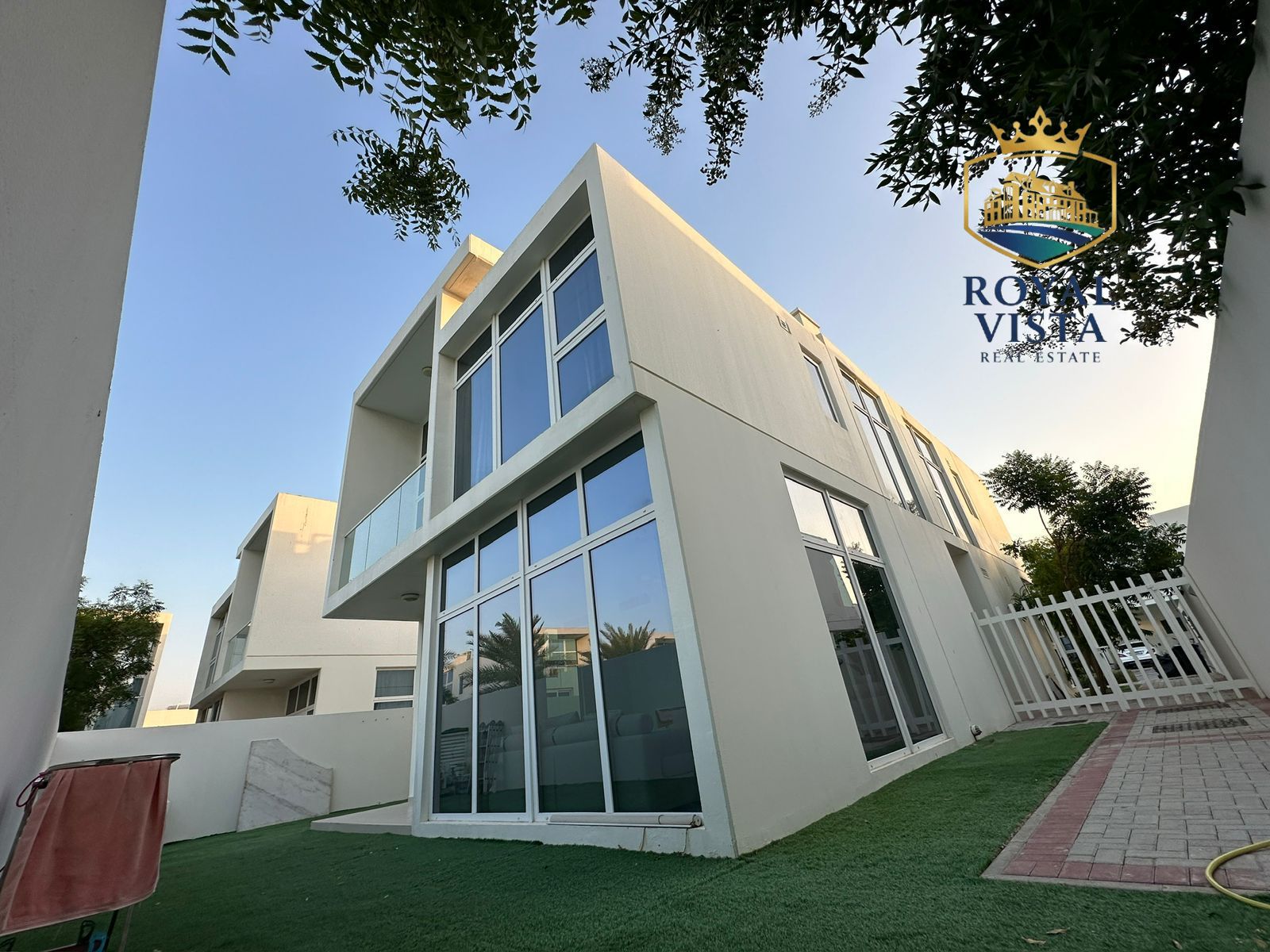 Spacious Luxury Awaits: Stunning 6-Bed Villa in DAMAC HILLS 2 for Rent