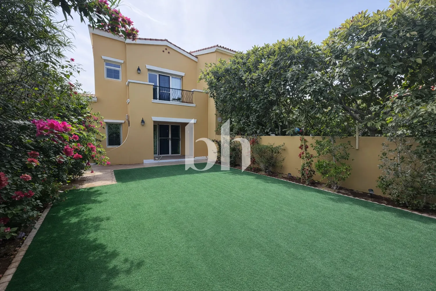 Great Condition | Backing Green Belt | 2 Bed