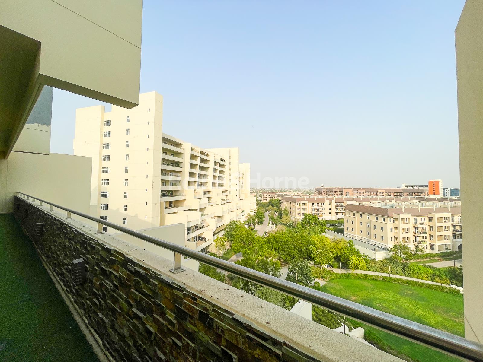 Garden View I 3BR + Maids I Walk to all Amenities
