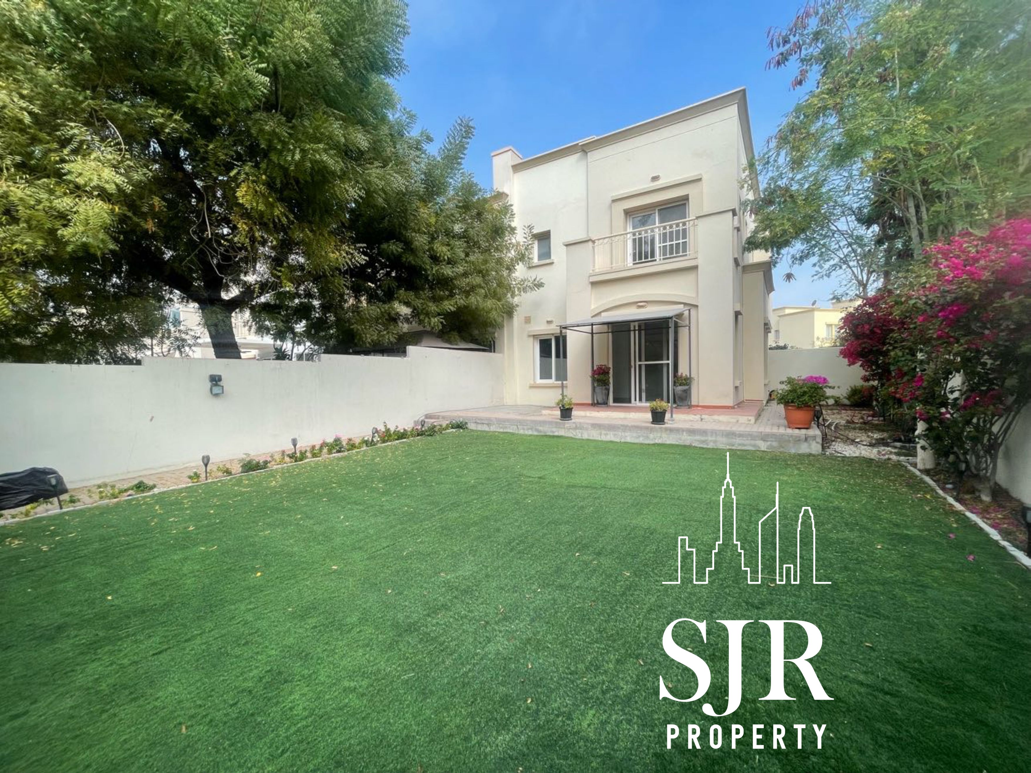 Vacant | 3E | Keys In Hand | Springs