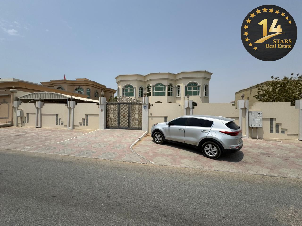 SPECIOUS VILLA WITH SWIMMING POOL / FOR RENT / 10 BEDROOM / PRIME LOCATION/ AL JURF