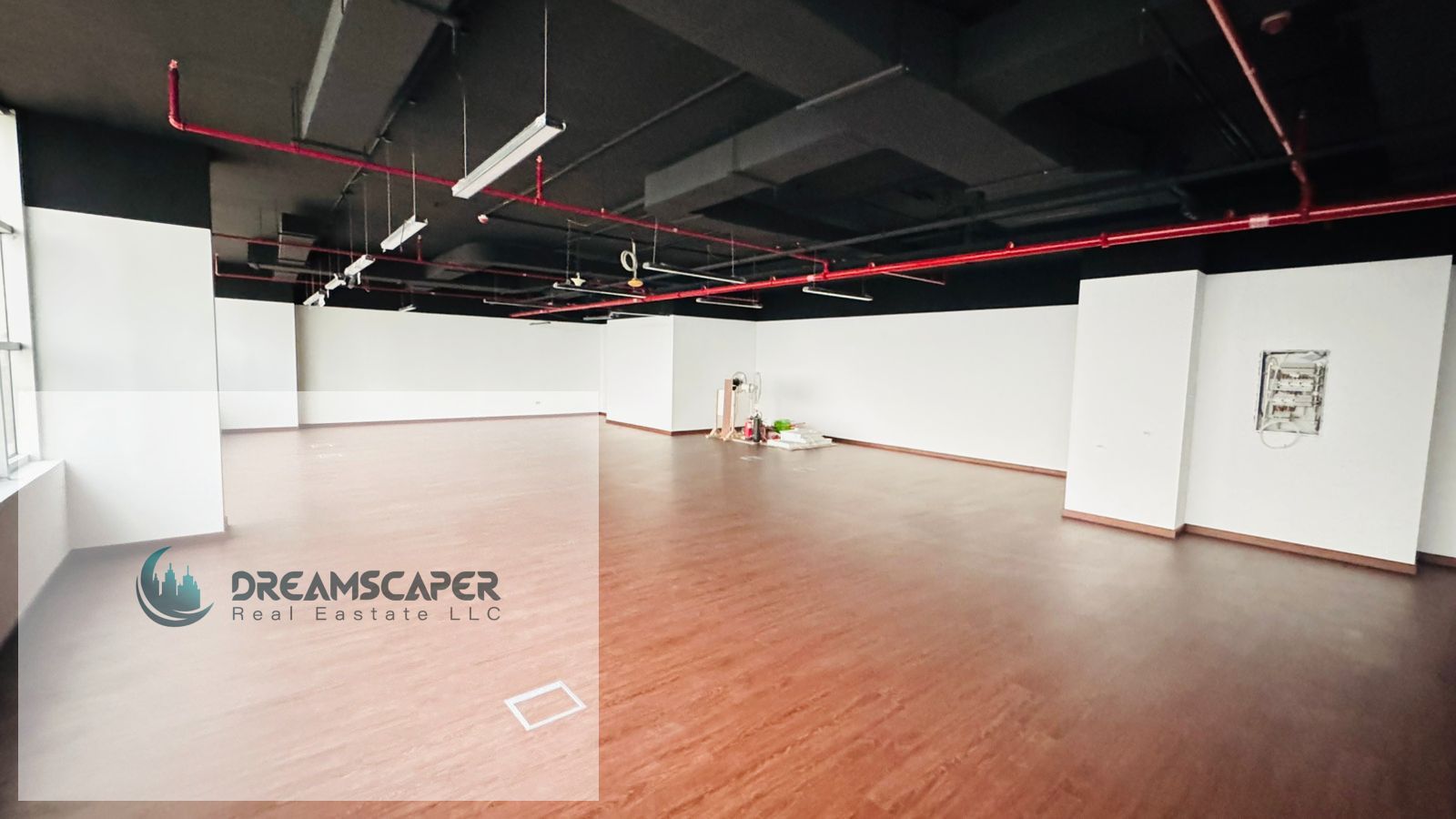 Premium Location | Fitted | DMCC LICENCE COMPANY ONLY