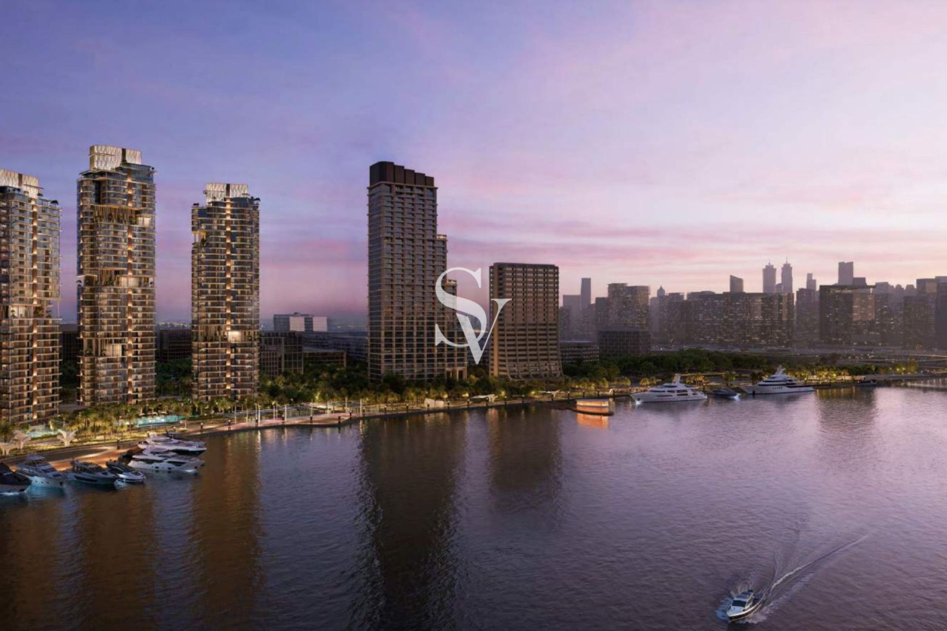 Ultra Luxury Waterfront | Close to Downtown