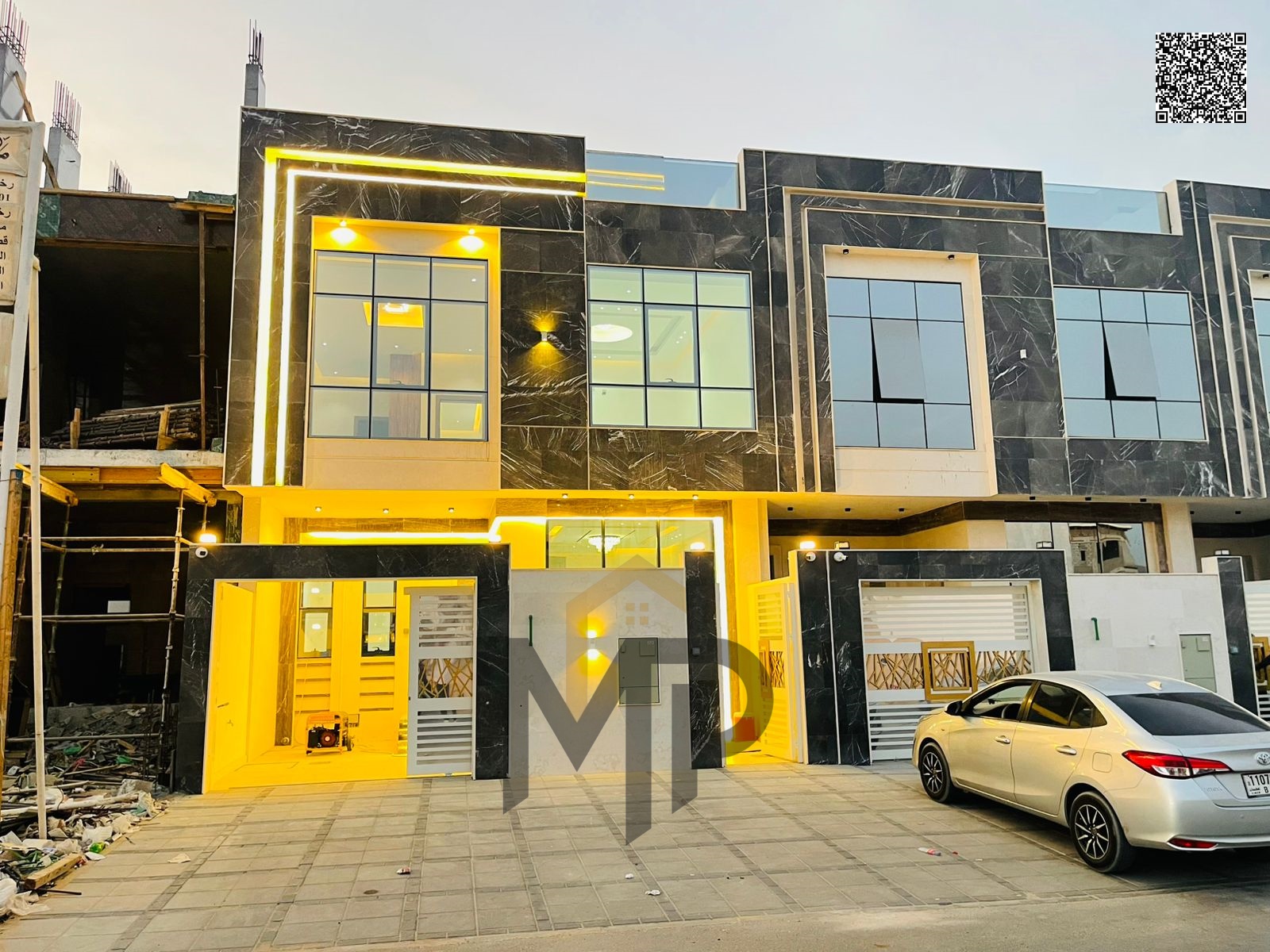 Your chance to own a luxury townhouse, including registration and ownership fees, ready to move in and close to all services, with elegant designs, di