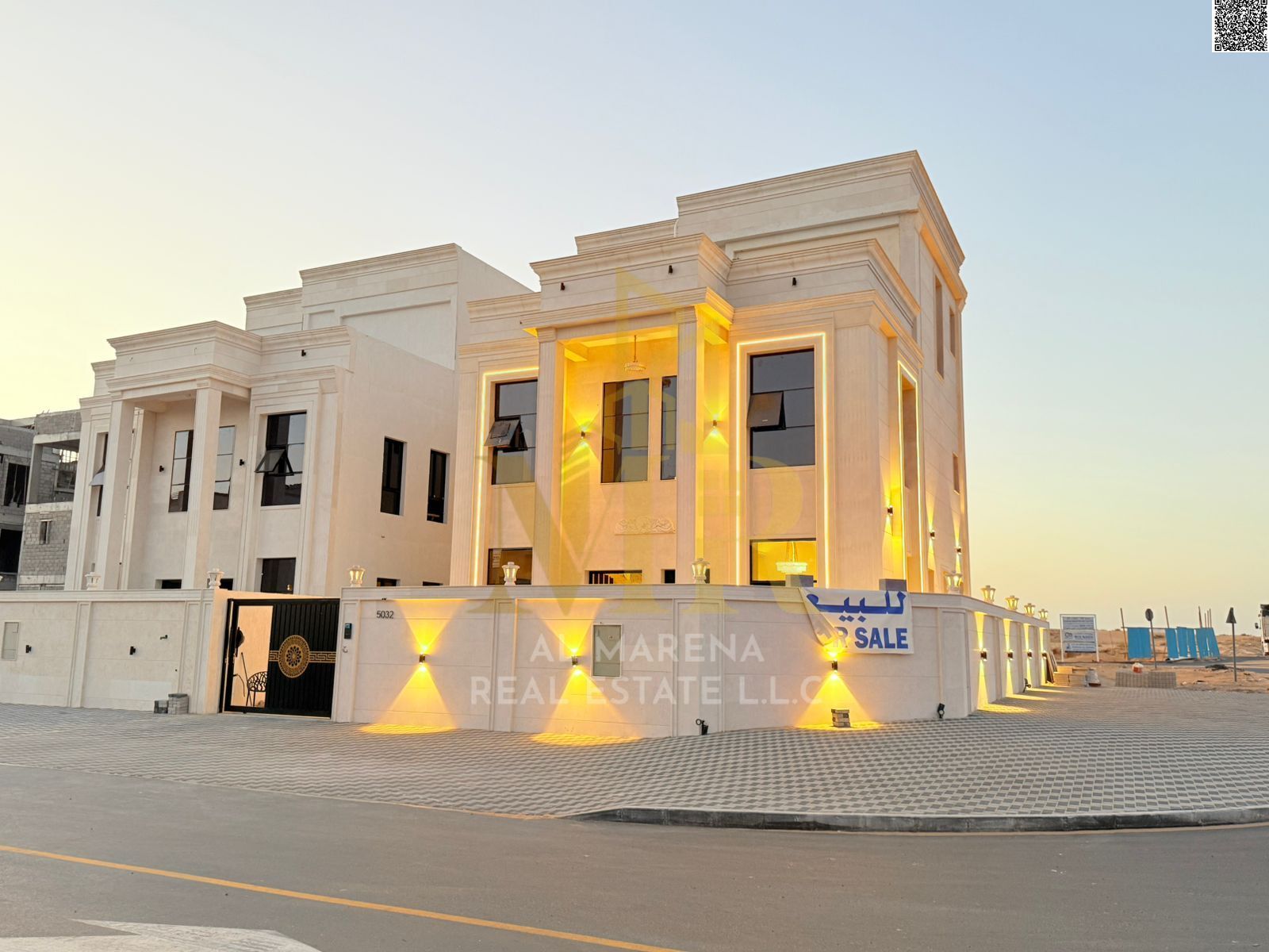 Luxury corner villa for sale in Al-Haliyo area. Includes registration and ownership fees. Fully custom-finished. Freehold ownership for all nationalit
