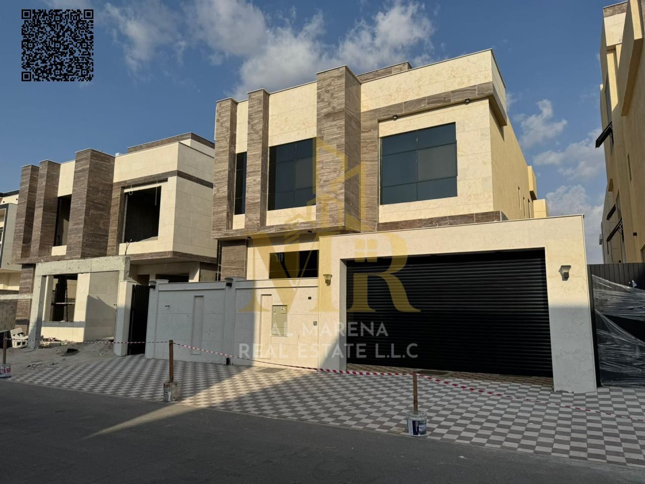 A villa with all registration and ownership fees included, on the main street, ready to move in, in the most prestigious areas of Ajman. Freehold owne