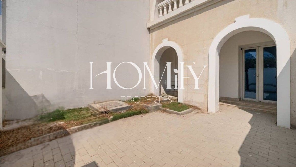Unfurnished | Pre Booking | Prime Location