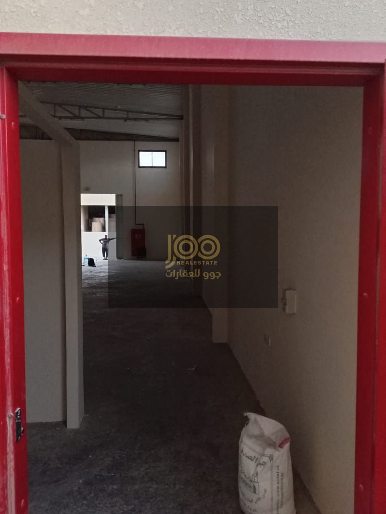 Electricity 30/ Available for all activities/ Prime location in the industrial area