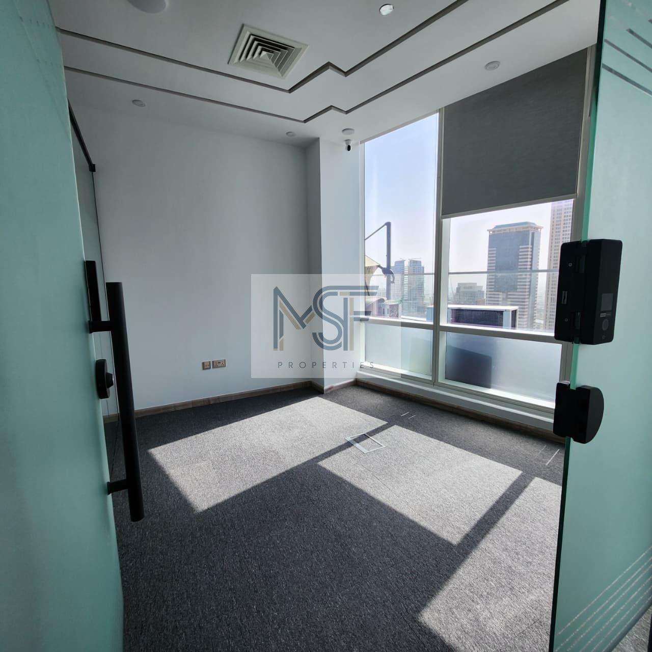 3 Glass Partition semi furnished Lake View | Vacant | Fitted | Iconic Location