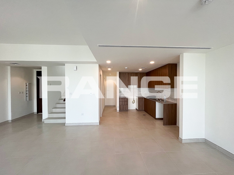 Outstanding 3BR | Green Belt View | Rented