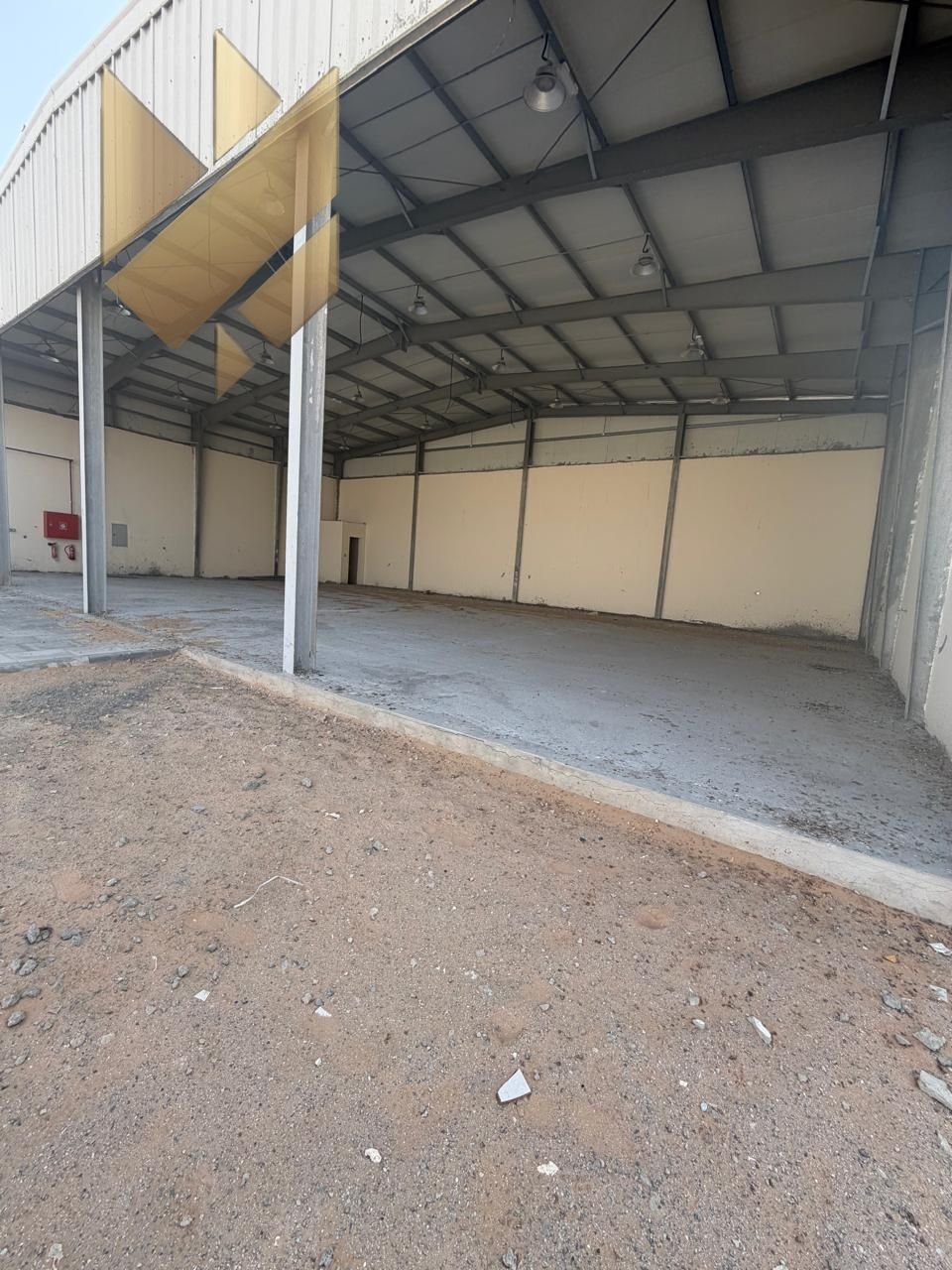Golden Rental Opportunity in Al Sajaa Industrial Area – Factory or Yard with Large Shed | Brand New – First Use