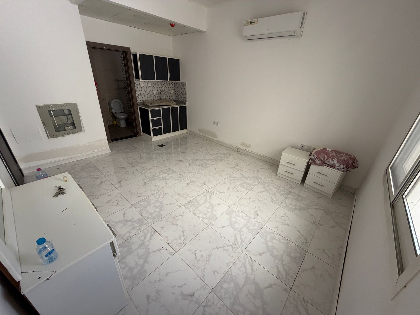 At a very excellent price, the most beautiful studios in a prime location, family-friendly building with free maintenance provided by the owner.