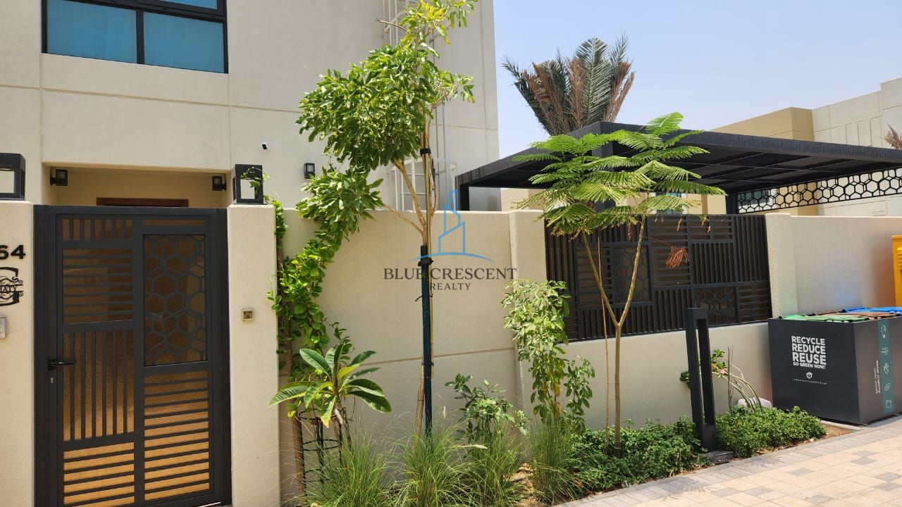 Contemporary Living | Calm Lifestyle | Value That Grows